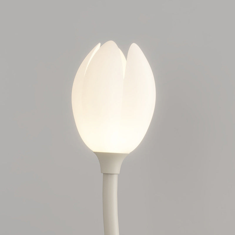 Lampe de sol moderne Art Déco PE Tulip Shade en fer à 2 lumières pour salon 