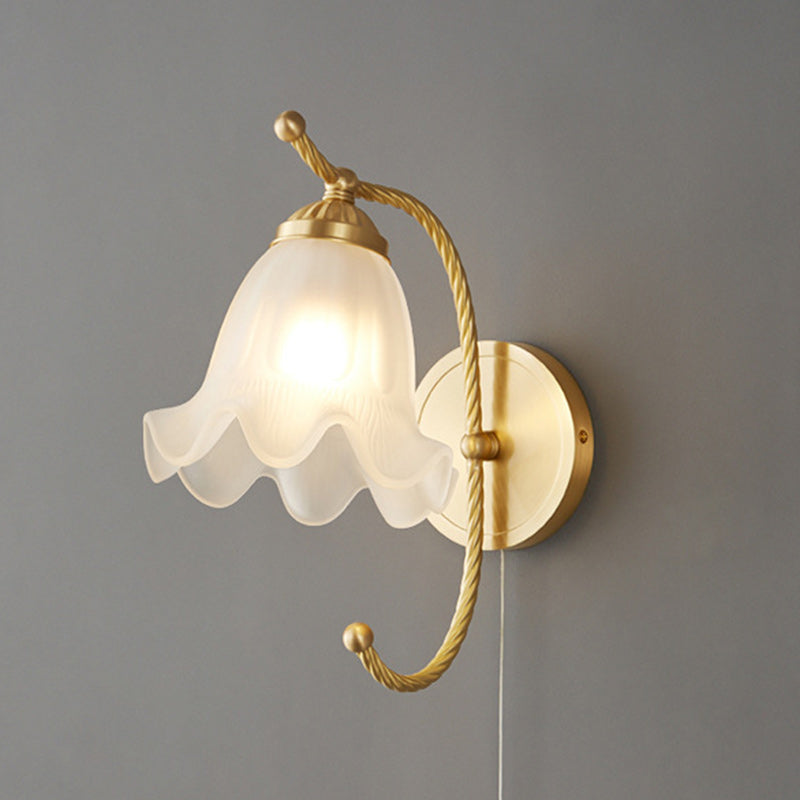 Traditional French Full Copper Flower Glass Shade 1-Light Wall Sconce Lamp For Bedroom