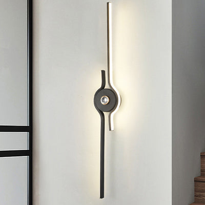 Moderne minimalistische Aluminium-Eisen-Langstreifen-LED-Wandleuchte für das Wohnzimmer 