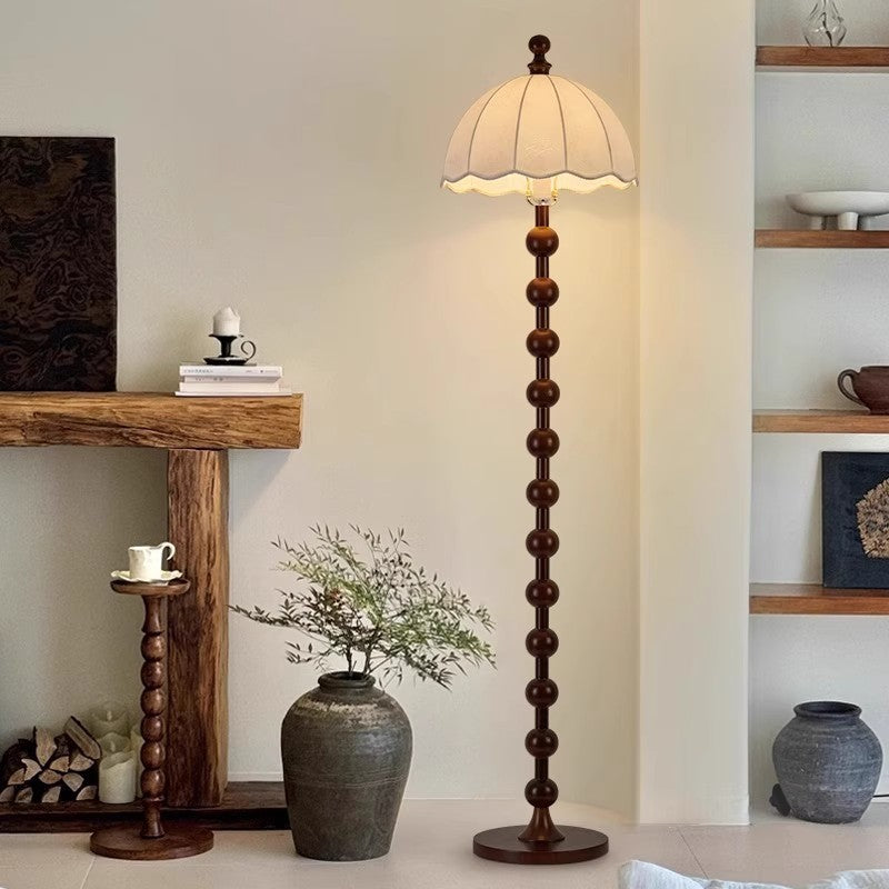 Traditionelle japanische Zylinder-Stehlampe mit Rattan-Flechtwerk und einem Licht für das Wohnzimmer 