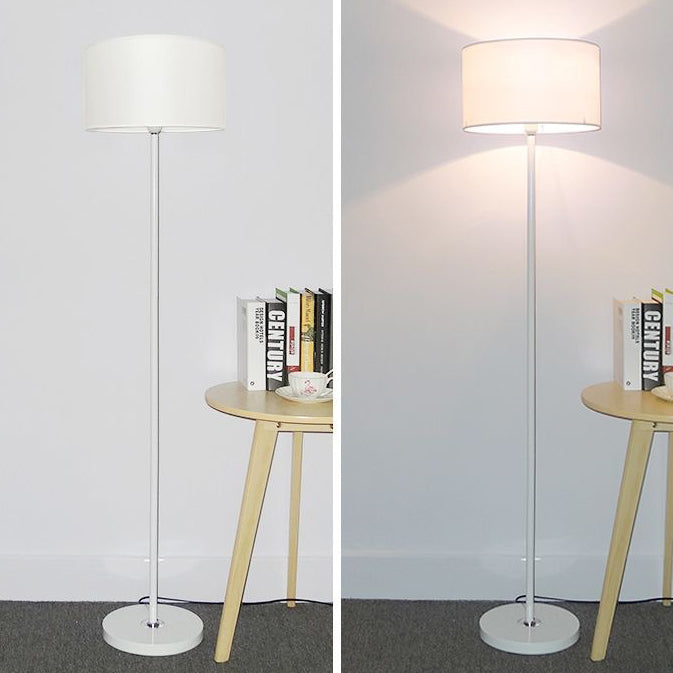 Lampe de sol contemporaine en fer avec abat-jour en tissu cylindrique à 1 lumière pour le salon 