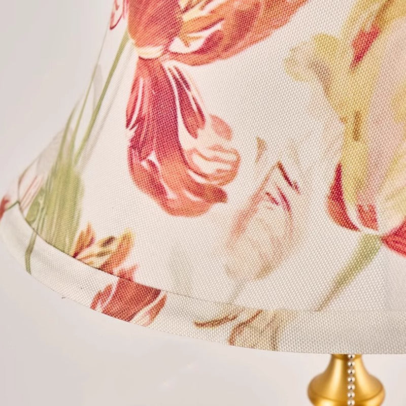 Traditional French Printed Round Fabric Shade Solid Wood Base 1-Light Table Lamp For Home Office
