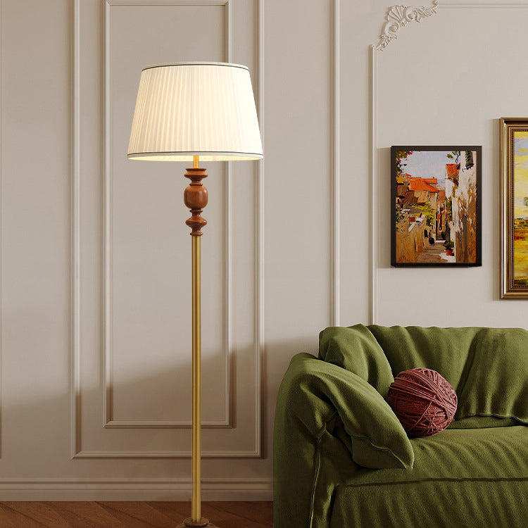 Lampadaire contemporain en bois massif avec abat-jour plissé en tissu cylindrique pour salon 