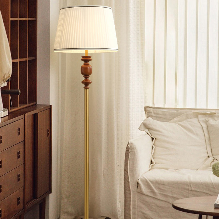 Lampadaire contemporain en bois massif avec abat-jour plissé en tissu cylindrique pour salon 