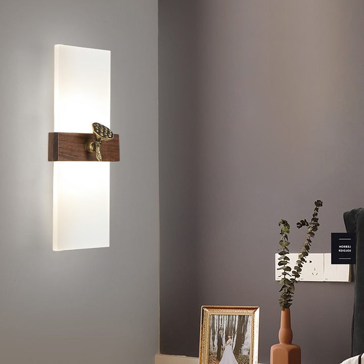 Aplique de pared LED con pantalla acrílica de madera de nogal rectangular tradicional china para sala de estar 