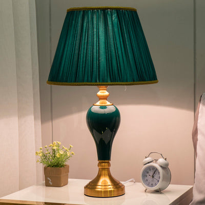 Traditional Chinese Fabric Round Shade Ceramic Vase Base 1-Light Table Lamp For Bedroom