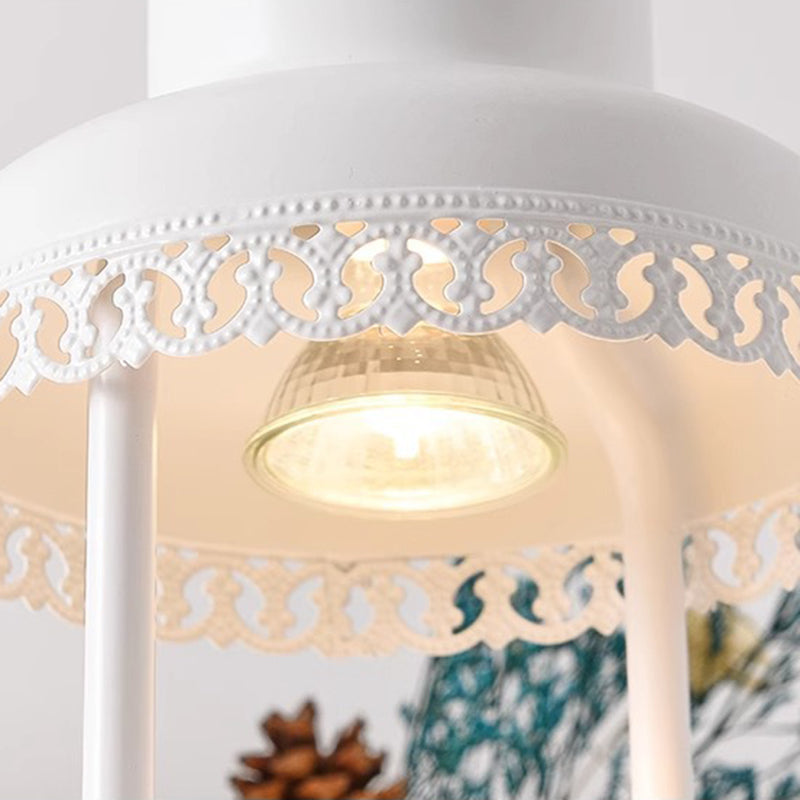 Lampe de table contemporaine nordique en fer rond à 1 lumière avec cire fondue pour chambre 