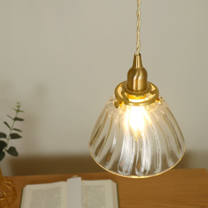 Suspension lumineuse à 1 lumière avec abat-jour conique en verre de cuivre traditionnel japonais pour salon 