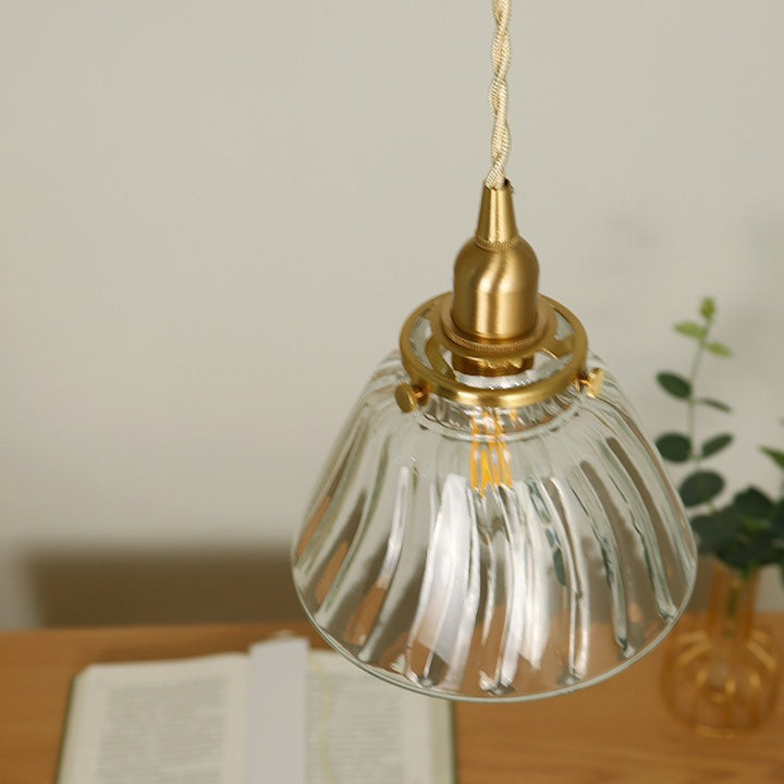 Suspension lumineuse à 1 lumière avec abat-jour conique en verre de cuivre traditionnel japonais pour salon 
