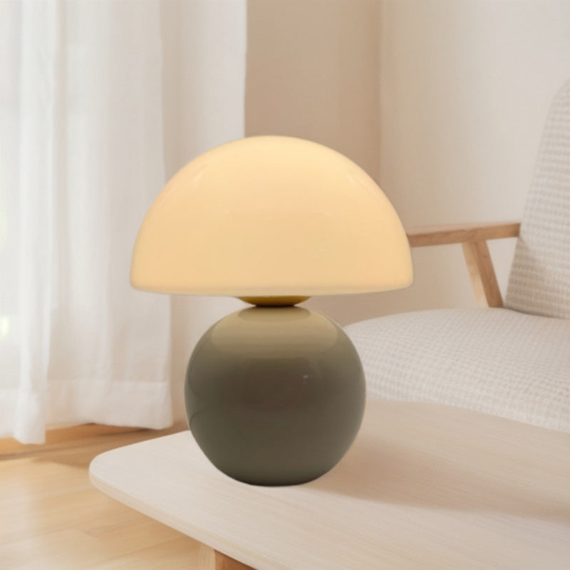 Lampe de table 1 lumière avec abat-jour en verre nordique contemporain en demi-cercle et base en céramique pour chambre 