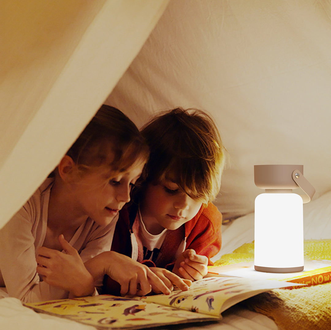 Simplicité Moderne Cylindre Étanche ABS Portable LED Lampe de Camping Extérieure Pour Jardin 
