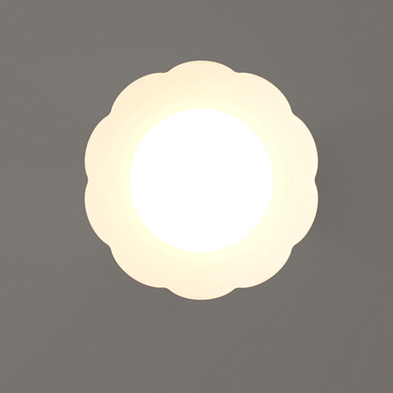 Contemporary Creative Eggshell Iron PE LED Flush Mount Ceiling Light For Living Room