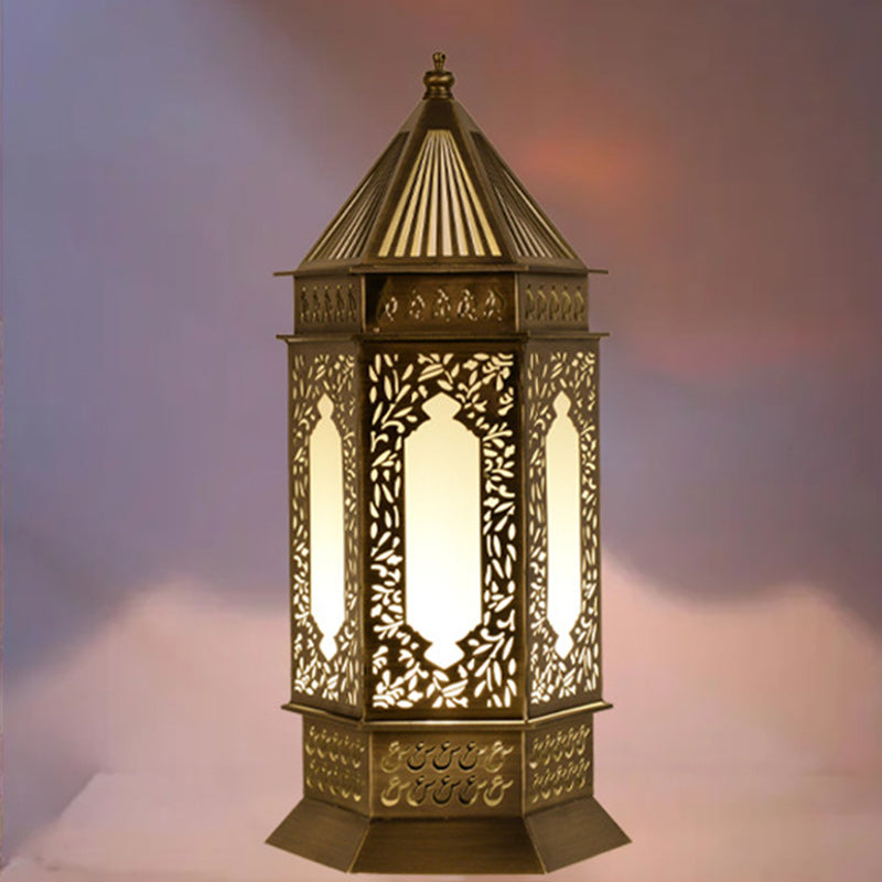 Traditional Chinese Hollow Carved Palace Zinc Alloy 1-Light Table Lamp For Bedroom