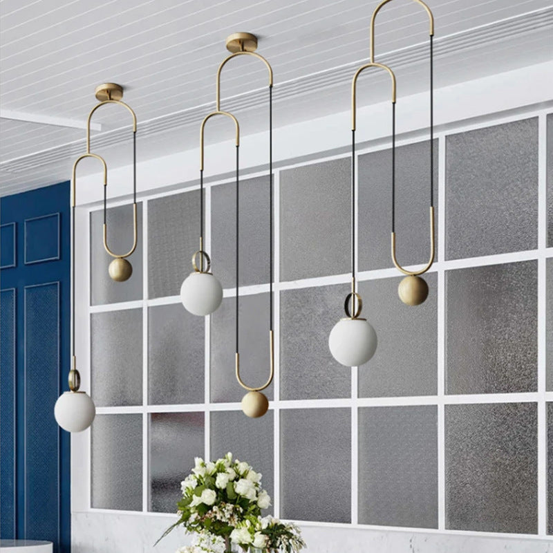 Lámpara colgante de 1 luz con pantalla de orbe de vidrio diseñada con polea ajustable de hardware de simplicidad contemporánea para sala de estar 