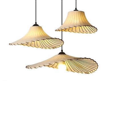 Traditional Farmhouse Fabric Flared Brim Straw Hat Design Iron 1-Light Pendant Light For Living Room