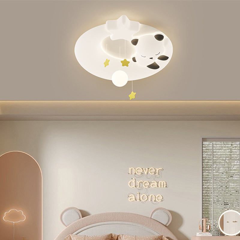 Luminaire de plafond LED à montage affleurant avec abat-jour rond en LLDPE pour salon, matériel Panda de dessin animé nordique contemporain 
