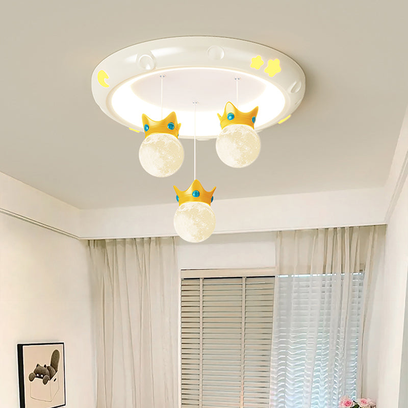 Traditional French Cartoon Resin Crown ABS Round Shade LED Flush Mount Ceiling Light For Living Room