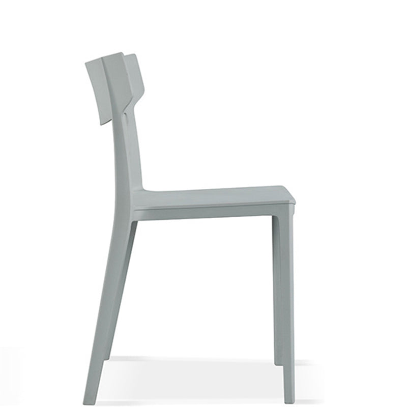 Silla de comedor apilable de plástico cuadrada nórdica contemporánea con respaldo abierto para comedor 