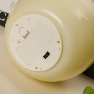 Lampe de table contemporaine avec abat-jour en verre Apple, décoration feuille dorée en fer et LED pour chambre à coucher 