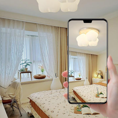 Luz de techo LED montada al ras con pantalla de estrella de dibujos animados de hierro PE de simplicidad moderna para sala de estar 