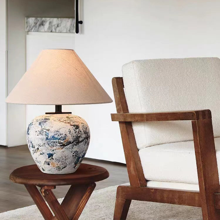 Abat-jour effilé en tissu japonais traditionnel, lampe de table en céramique faite à la main à 1 lumière pour chambre 
