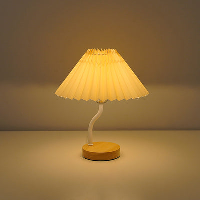 モダンアールデコプリーツフローラルプリント円錐形ファブリックシェードソリッドウッド内蔵シェルフベースLEDテーブルランプナイトライトベッドルーム用 