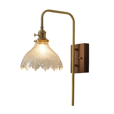 Traditionelle Vintage-Wandleuchte aus Walnussholz und Messing mit Blumen-Glasschirm, 1-flammig, für das Wohnzimmer 