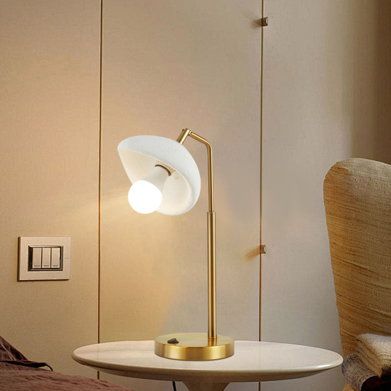 Lampe de table 1 lumière pour chambre à coucher avec abat-jour rond en polystyrène haute densité nordique contemporain 