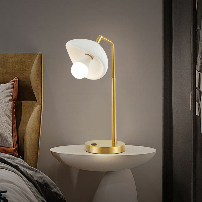 Lampe de table 1 lumière pour chambre à coucher avec abat-jour rond en polystyrène haute densité nordique contemporain 
