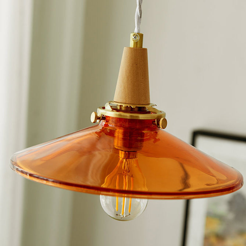 Traditionelle Vintage Pendelleuchte aus Messing, massivem Holz und Glas mit konischem Schirm, 1-flammig, für das Schlafzimmer 