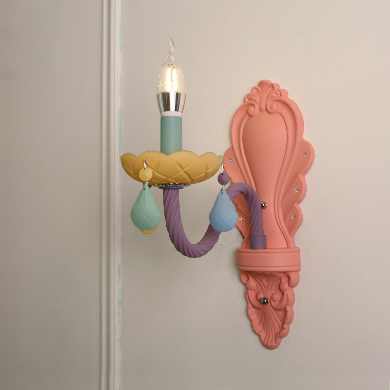 Zeitgenössische kreative Macaron-farbene Kerzenhalter Aluminium Glas 1/2-Licht Wandleuchte für Schlafzimmer 
