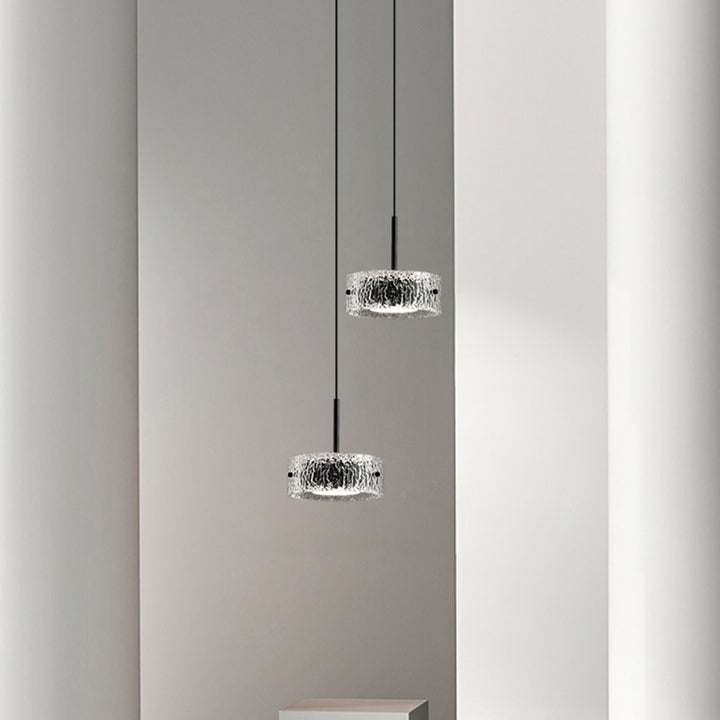 Zeitgenössische skandinavische Zylinderharz-Aluminium-LED-Pendelleuchte für das Wohnzimmer 