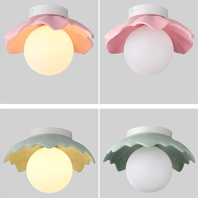 Traditionelle französische Harzblume PE Kugelschirm 1-Licht Semi-Flush Deckenleuchte für Wohnzimmer 
