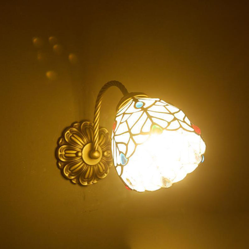 Traditionelle Tiffany-Blumenmuster-Buntglas-Rundschirm 1-Licht-Wandleuchte für Esszimmer 