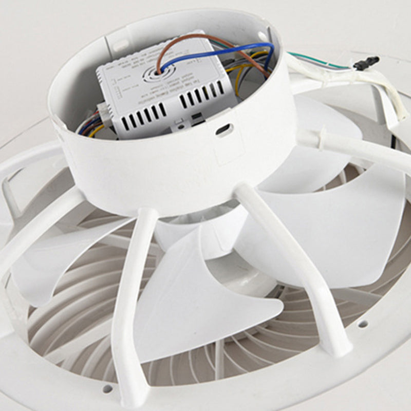 Zeitgenössischer skandinavischer runder Eisen-Massivholz-LED-leiser halb bündiger Deckenventilator mit Licht für das Schlafzimmer 