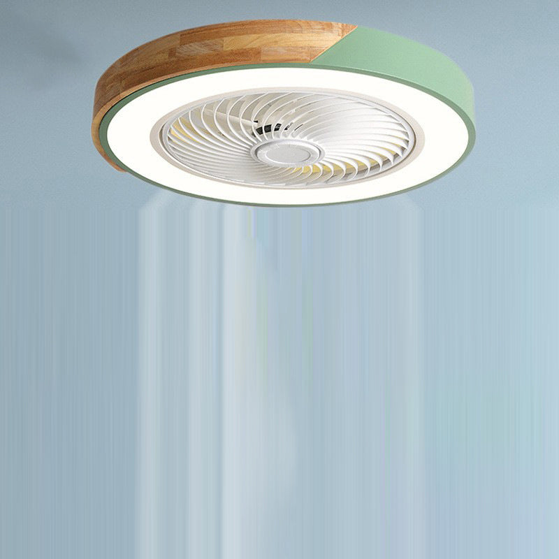 Zeitgenössischer skandinavischer runder Eisen-Massivholz-LED-leiser halb bündiger Deckenventilator mit Licht für das Schlafzimmer 