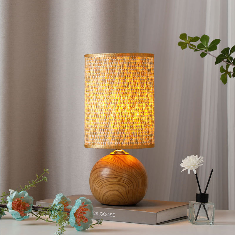 Zeitgenössische Boho Stoffzylinder Schirm Keramikbasis 1-Licht Tischlampe für das Studium 