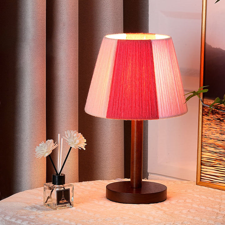 Lampe de table à 1 lumière en bois massif avec abat-jour en cylindre de fil à tricoter multicolore traditionnel français pour étude 