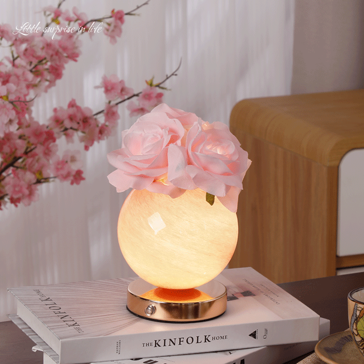 Moderne Art Deco Simulierte Rosenblume Glas Planeten-Schirm USB Wiederaufladbare LED Tischlampe Nachtlicht Für Schlafzimmer 