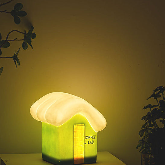 Zeitgenössische kreative Keramik niedliches Schneehäuschen USB LED Tischlampe Nachtlicht für Schlafzimmer 