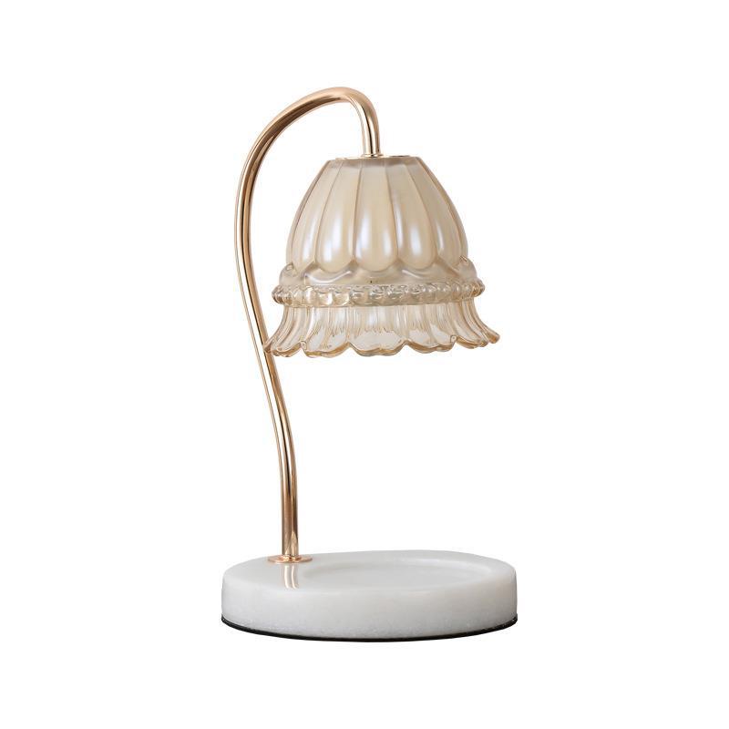 Pantalla de vidrio de flor europea tradicional, hardware de mármol, lámpara de mesa de 1 luz con cera derretida para mesita de noche 