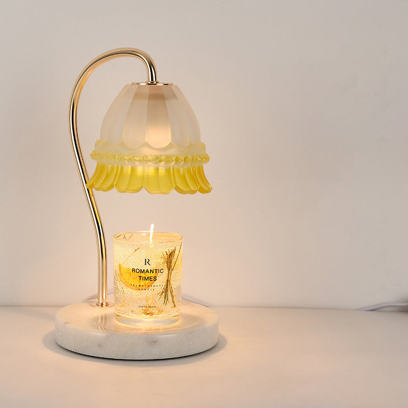 Pantalla de vidrio de flor europea tradicional, hardware de mármol, lámpara de mesa de 1 luz con cera derretida para mesita de noche 
