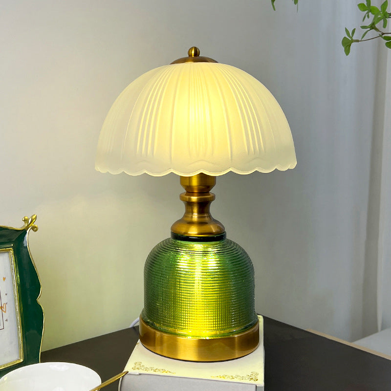 Moderne Übergangslampe mit gefrostetem Glasschirm im Kuppeldesign, 1-Licht Tischlampe für das Arbeitszimmer 