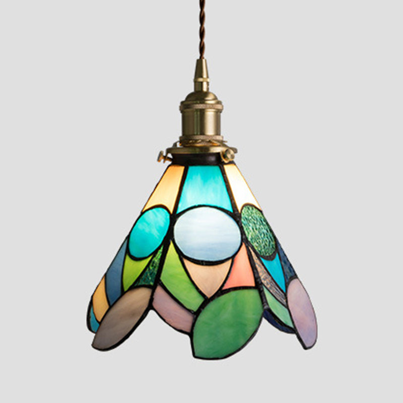 Abat-jour conique en verre teinté à motif floral traditionnel Tiffany en laiton, suspension à 1 lumière pour salon 