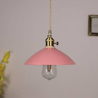 Zeitgenössische skandinavische Keramik konische Schirm Messing 1-Licht Pendelleuchte für Wohnzimmer 