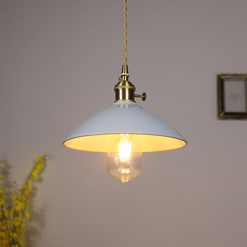 Zeitgenössische skandinavische Keramik konische Schirm Messing 1-Licht Pendelleuchte für Wohnzimmer 