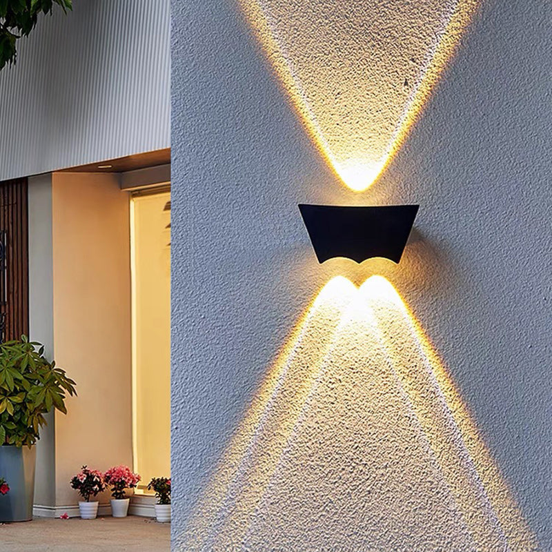 Applique murale contemporaine en aluminium industriel avec arc lumineux LED vers le haut et vers le bas, étanche pour jardin 