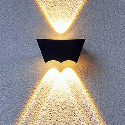 Applique murale contemporaine en aluminium industriel avec arc lumineux LED vers le haut et vers le bas, étanche pour jardin 