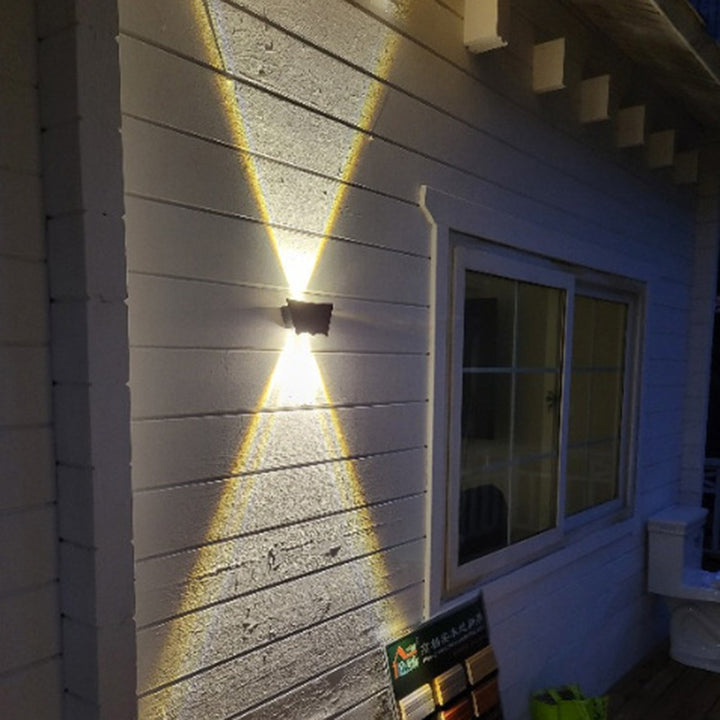 Applique murale contemporaine en aluminium industriel avec arc lumineux LED vers le haut et vers le bas, étanche pour jardin 