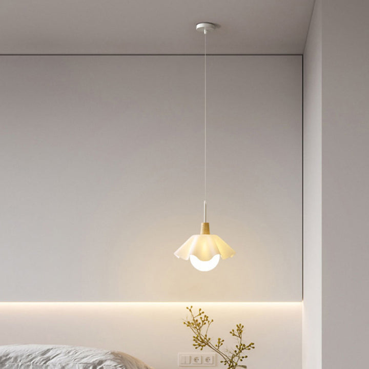 Traditional French Floral Acrylic Glass Ball Shade Solid Wood 1-Light Pendant Light For Living Room